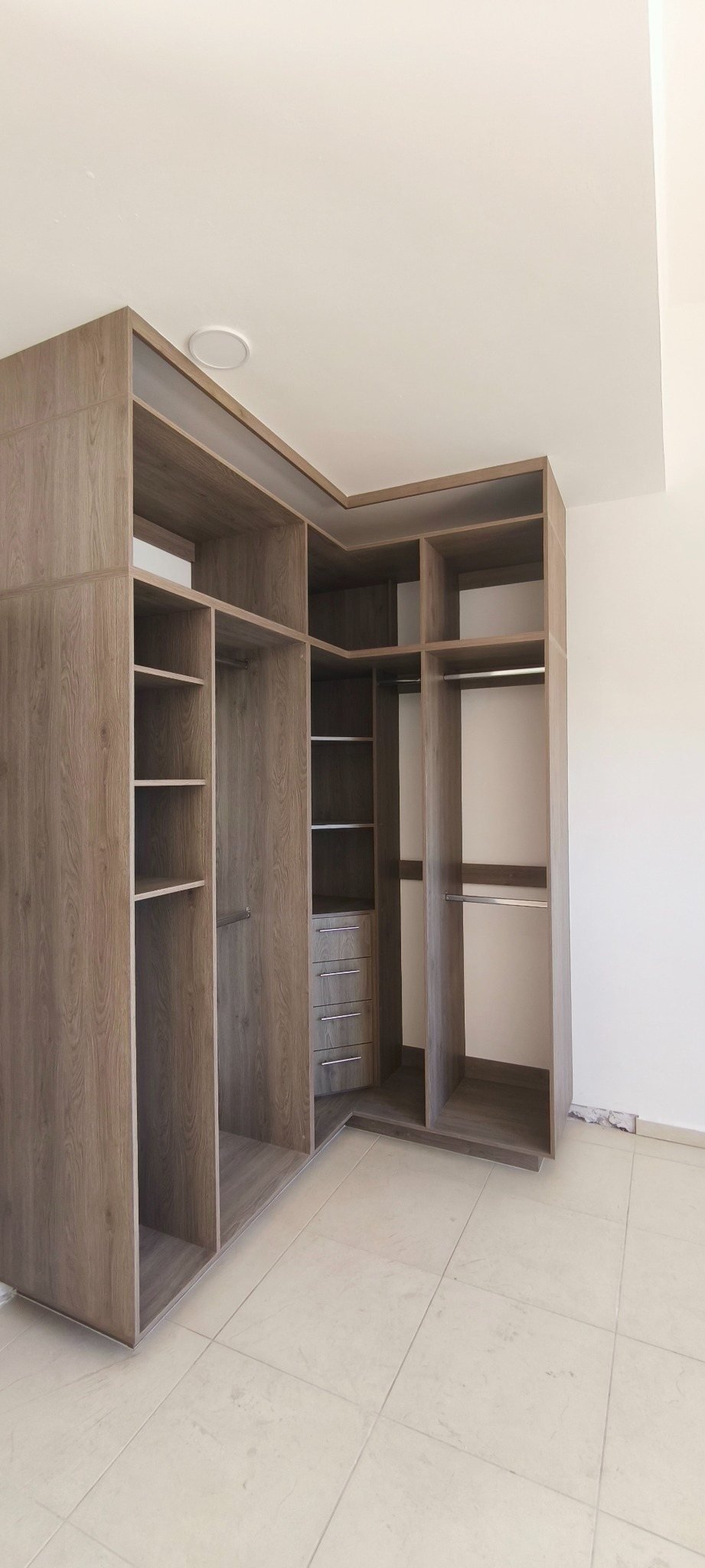 Vestidor personalizado